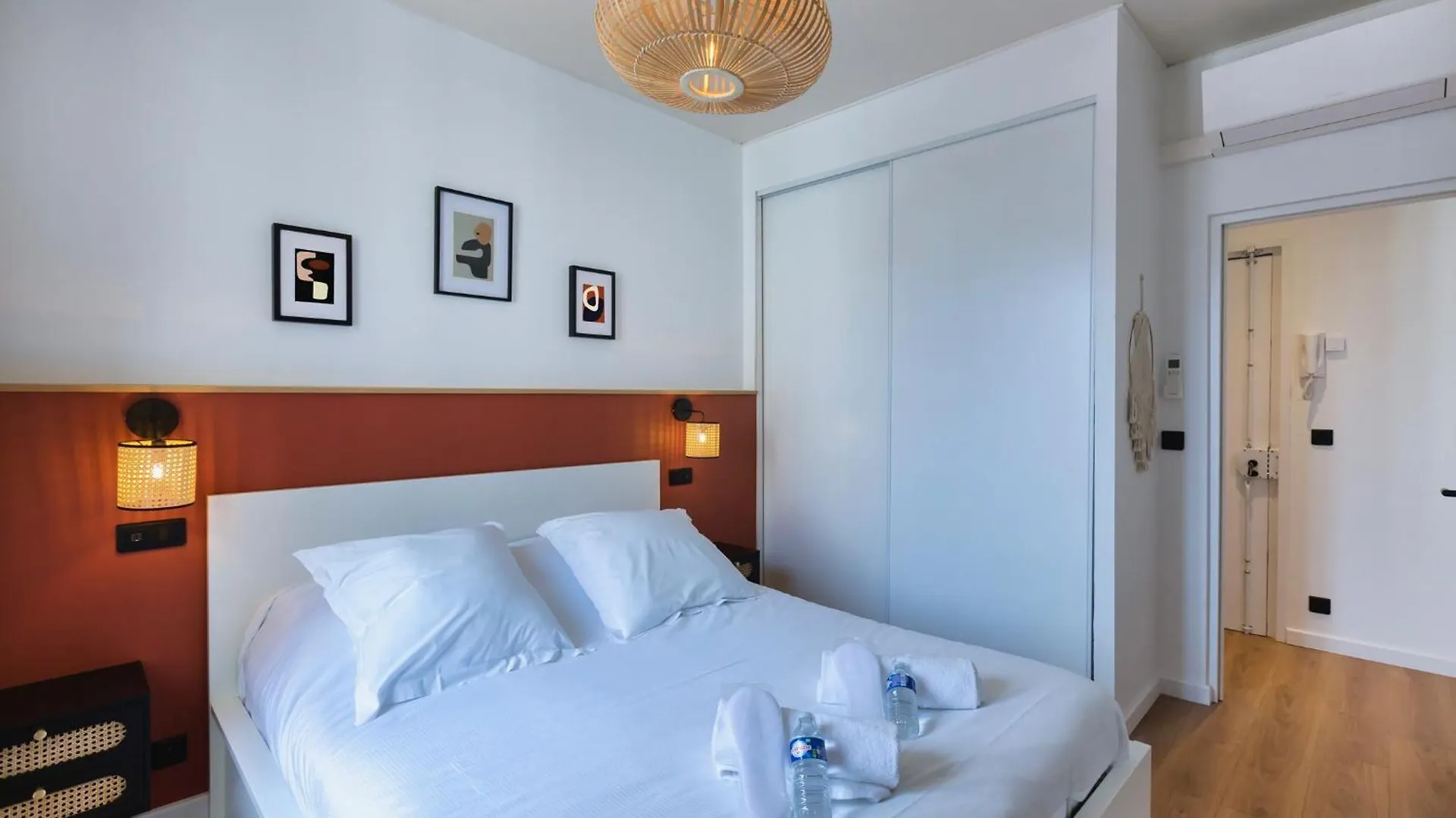 Magnifique Appartement Centre-Ville - Palais 5Min カンヌ 0*,
